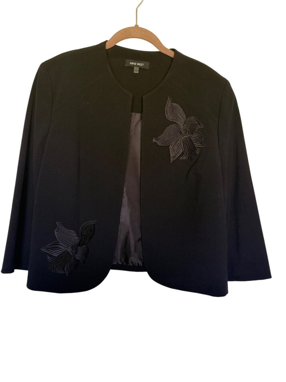 Nine West Blazer NWT Black Open Front with Applique Floral Womans 14
